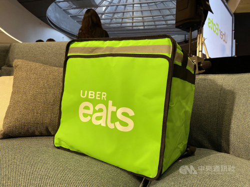 保障外送員 Uber Eats研擬增加適當商業保險-高信高雄機車借款免留車