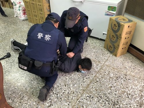 警方防搶演練逼真呈現 金融機構防搶應對得宜-高信當舖,高雄當舖推薦,高雄合法當舖