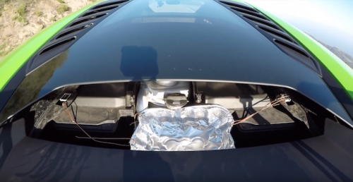 Youtuber 瘋狂無極限,竟用 Lamborghini 超跑煎牛排!-高雄汽車借款,高信當舖