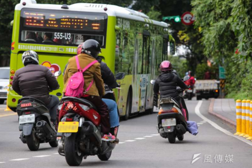 機車族注意!新法上路 拆除空污防制設備,最高罰1萬2000元-高信高雄機車借款不限車齡