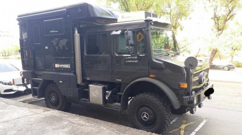 要價4000萬！霸王級賓士現蹤街頭-高信免留車高雄汽車借款