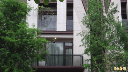 慣竊侵入豪宅偷千萬愛瑪仕包及名錶 賤賣這個價格被虧「不專業」-高雄推薦當舖高信當舖
