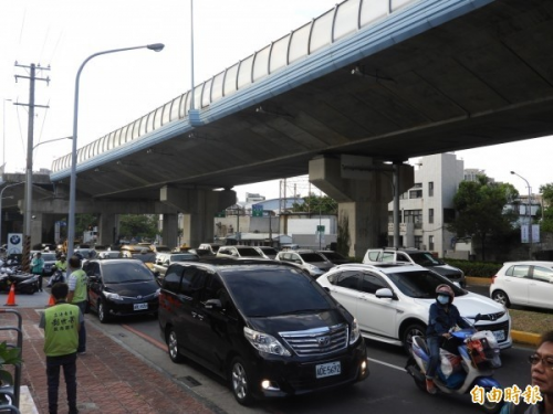 快改道!高雄鼎金民族匝道將封閉1年-高信當舖免留車借款-車照用