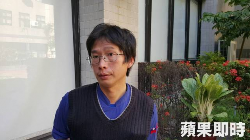 拍扁麵包師現身雄檢 原來是為了.....-高雄免留車借款高信當舖鈔好借