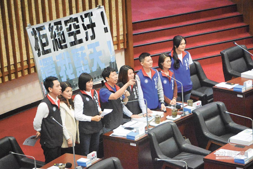 汰換舊機車 議員籲加碼補助-高雄機車借款,高信當舖,高雄免留車